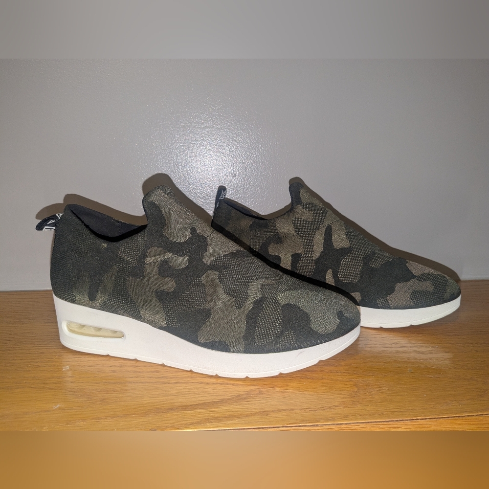 Camouflage Slip-On Womens Shoes